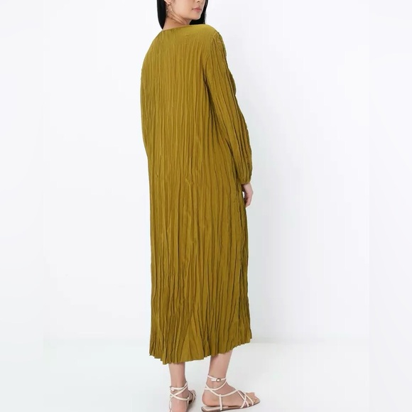 New Massimo Dutti Pleated Maxi Dress Green - Picture 13 of 13